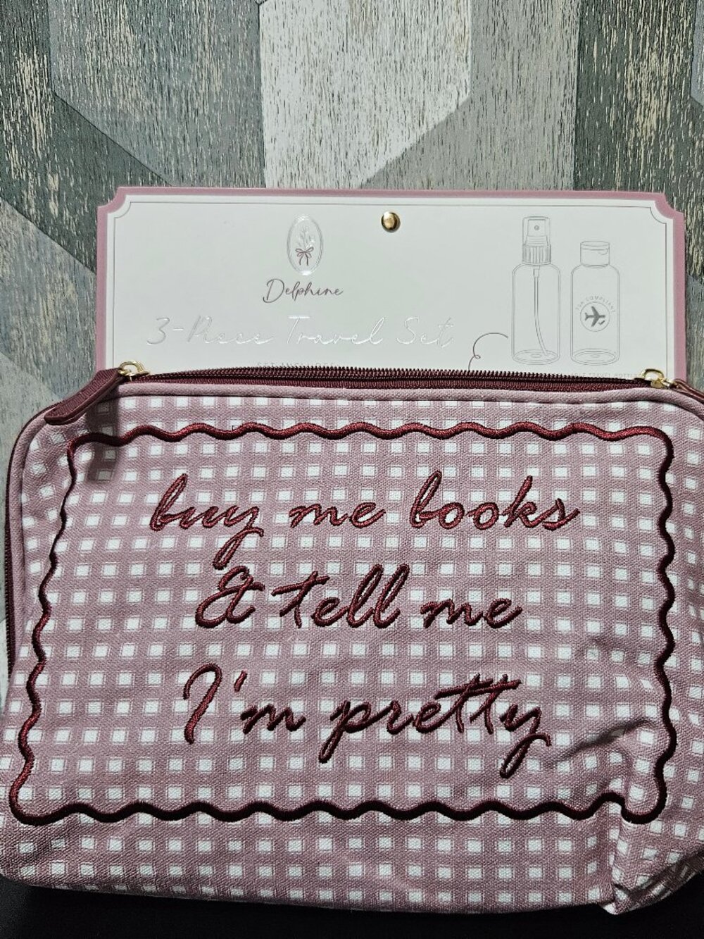 NWT Delphine Buy Me Books Tell Me I'm Pretty 3 Piece Travel Cosmetic Set